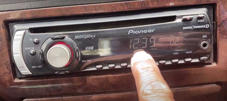 how to set clock on pioneer mosfet 50x4 super tuner iiid