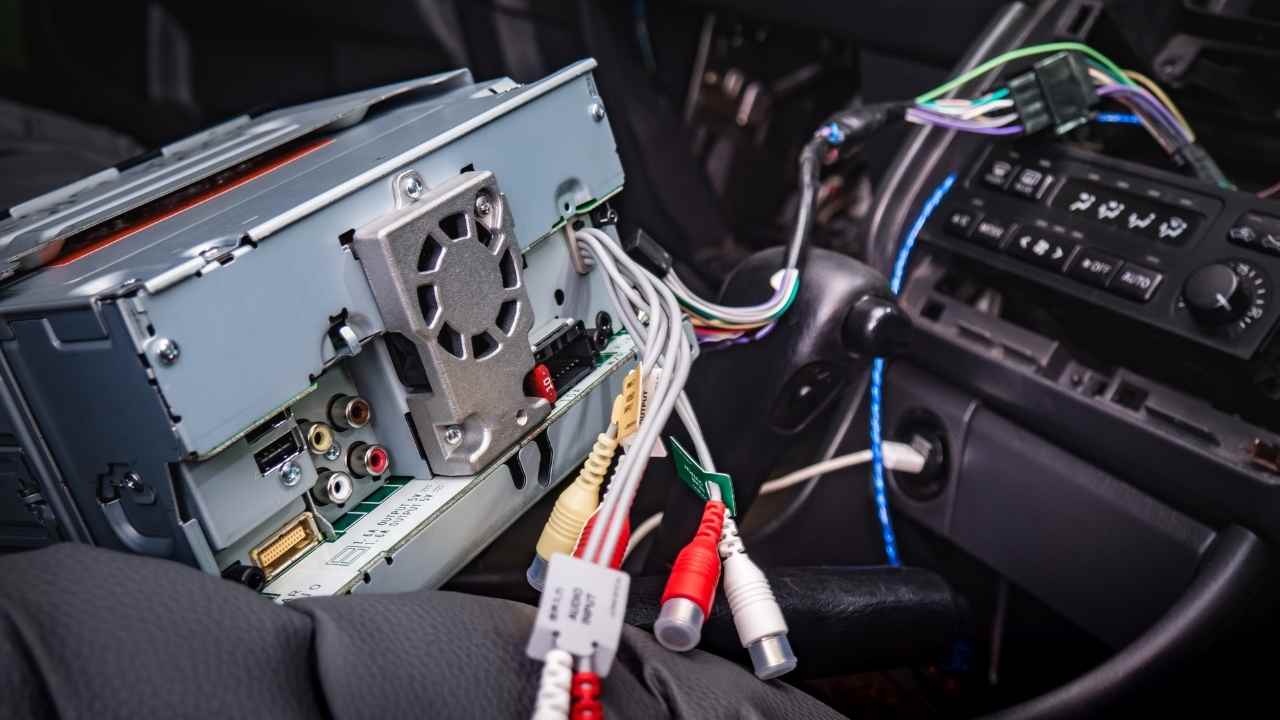 how to remove car stereo without din tools