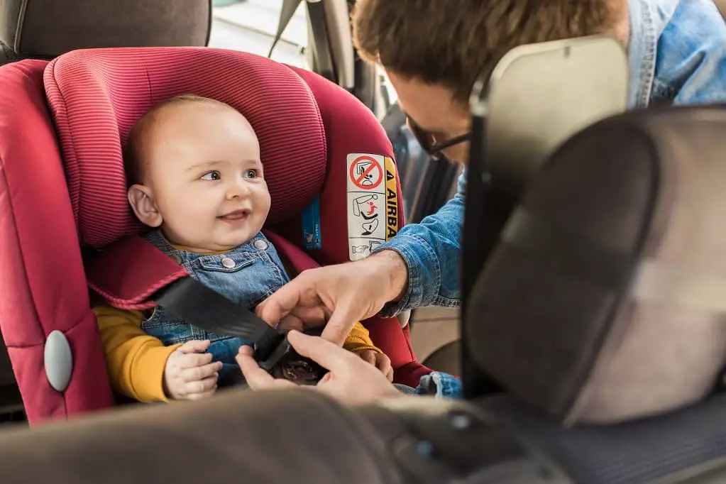 can you feed newborn in car seat
